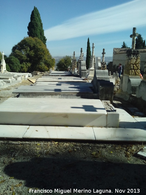 Cementerio de San Eufrasio - Cementerio de San Eufrasio. Tumbas