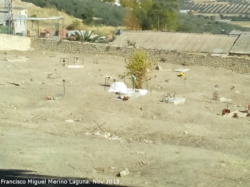 Cementerio de San Eufrasio - Cementerio de San Eufrasio. Tumbas en la tierra