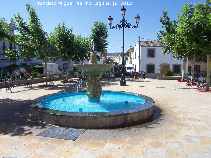 Plaza Carlos III en Aldeahermosa - Plaza Carlos III en Aldeahermosa. 