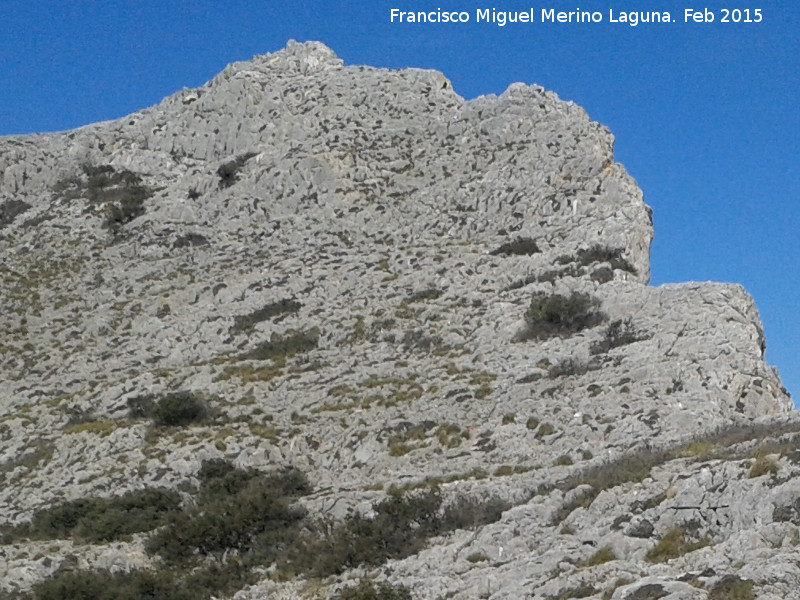 Cerro de los Morteros - Cerro de los Morteros. Cima para volcar a La Mella