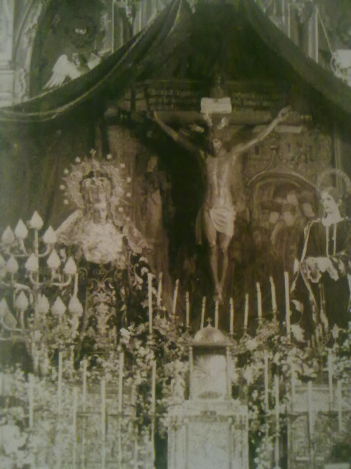 Portada del Hospital de la Vera Cruz - Portada del Hospital de la Vera Cruz. Foto antigua. Altar de la Vera Cruz