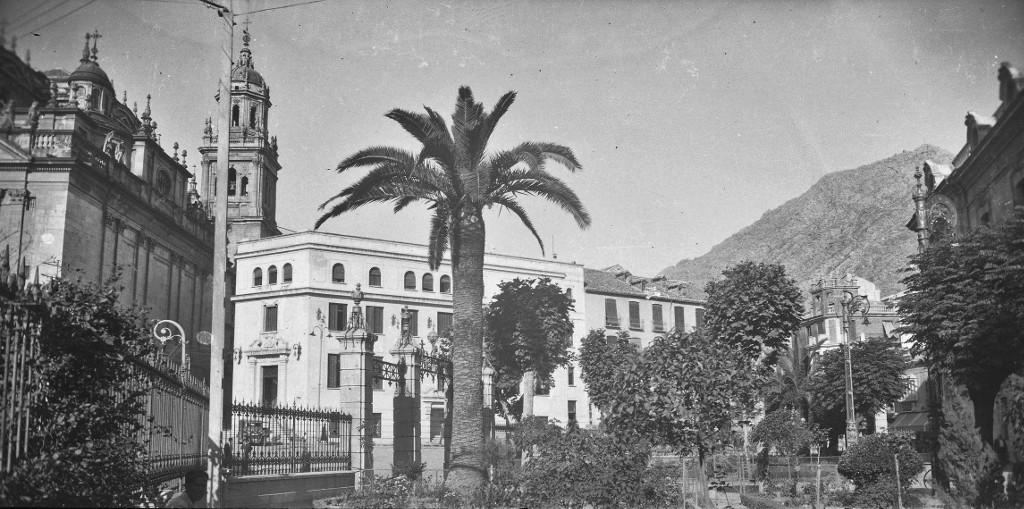 Palacio de la Diputacin - Palacio de la Diputacin. Foto antigua IEG