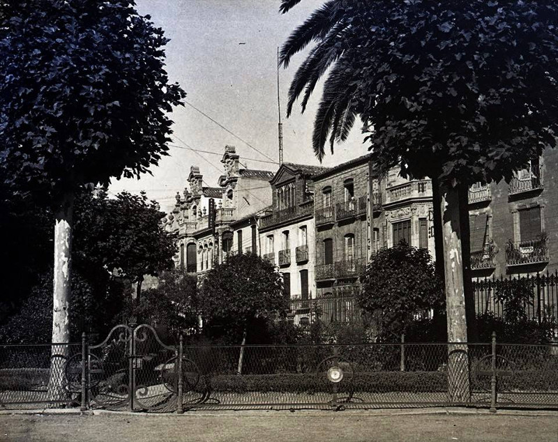 Palacio de la Diputacin - Palacio de la Diputacin. Jardines 1950. Archivo IEG