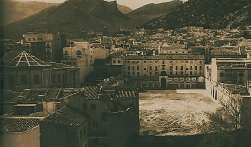 Palacio de la Diputacin - Palacio de la Diputacin. Foto antigua. Edificio de la izquierda