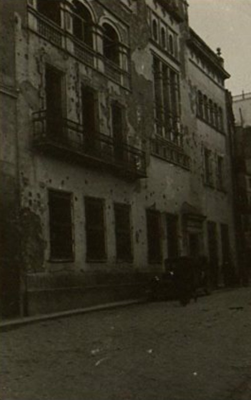 Real Sociedad Econmica de Amigos del Pas - Real Sociedad Econmica de Amigos del Pas. Foto antigua. Fachada de la Plaza Den Mazas