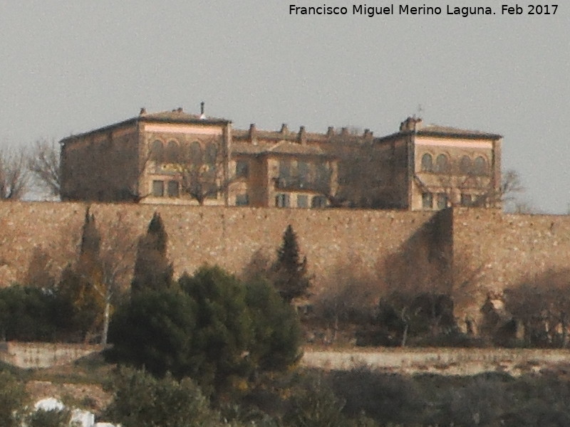 Colegio General Saro - Colegio General Saro. 