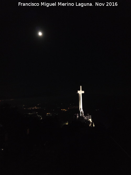 Cruz del Castillo - Cruz del Castillo. Con la Super Luna