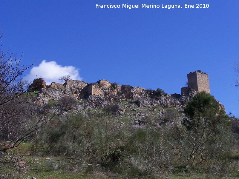 Castillo de Otiar - Castillo de Otiar. Lado oeste