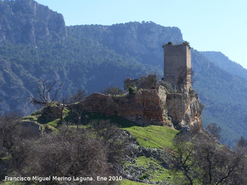 Castillo de Otiar - Castillo de Otiar. Vista Norte