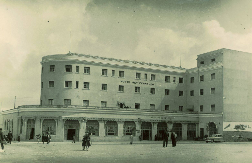 Estacin de Autobuses - Estacin de Autobuses. Foto antigua