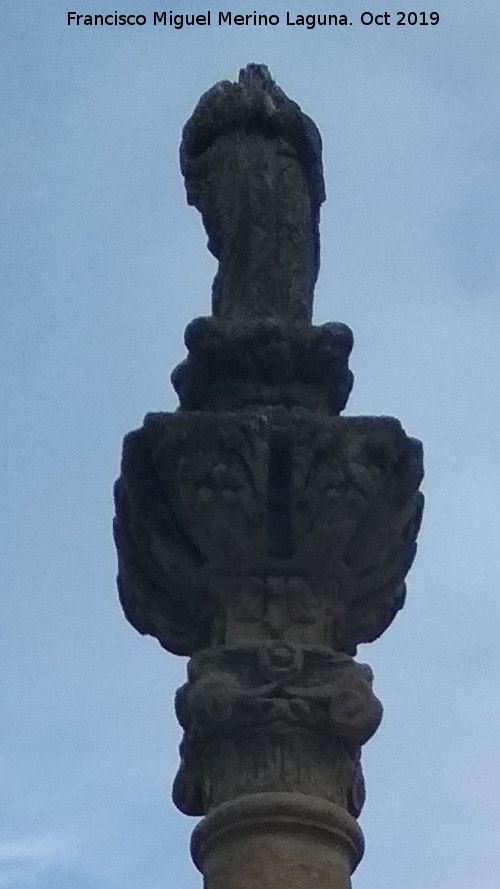 Fuente del Triunfo - Fuente del Triunfo. Sin cabeza por los daos vandlicos sufridos
