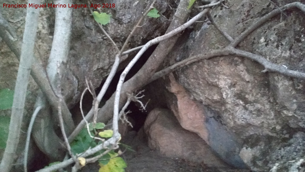 Cueva del Tesoro - Cueva del Tesoro. Entrada
