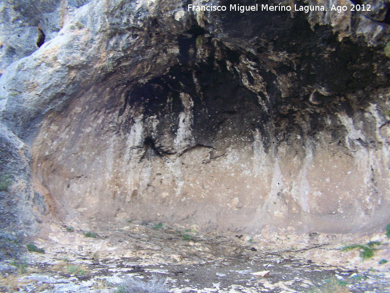 Pinturas rupestres de la Tinada del Ciervo II - Pinturas rupestres de la Tinada del Ciervo II. Abrigo