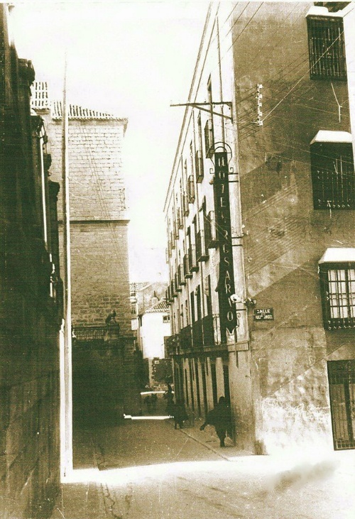 Calle Almenas - Calle Almenas. Foto antigua