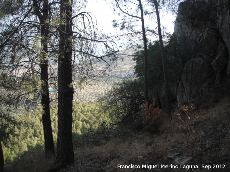 El Morrn - El Morrn. Entorno de la Cueva del Morrn