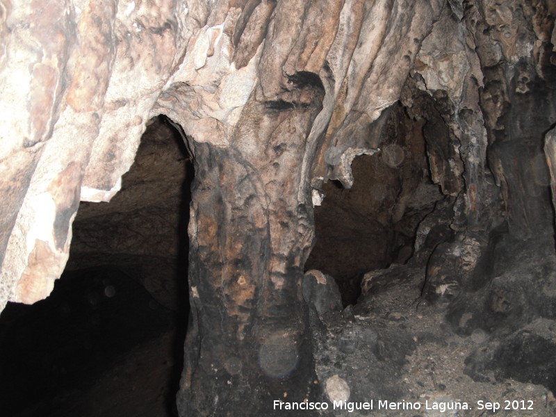Cueva del Morrn - Cueva del Morrn. 