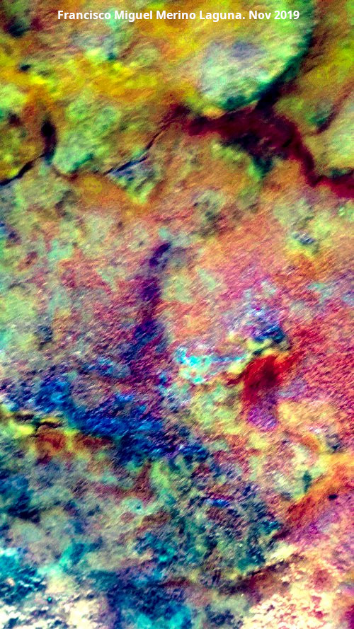 Pinturas rupestres del Cimbarrillo de Mara Antonia II - Pinturas rupestres del Cimbarrillo de Mara Antonia II. Tratada con Dstretch