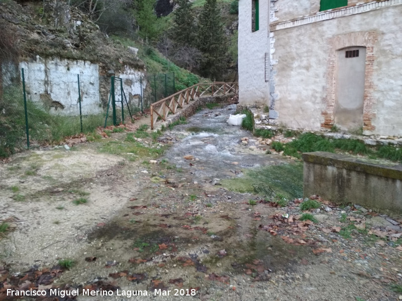 Arroyo de los Baos - Arroyo de los Baos. A su paso por el Balneario