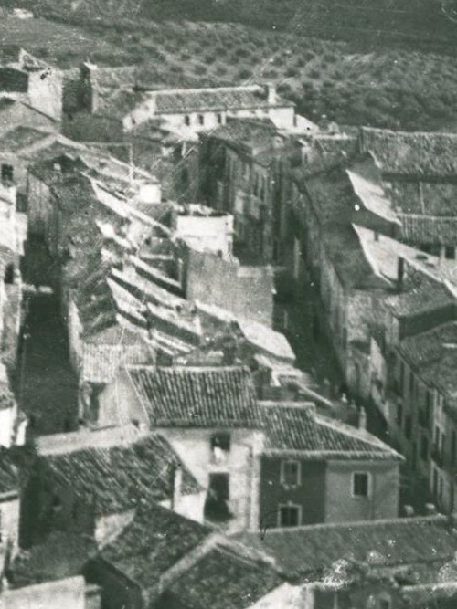 Calle Carrera de Jess - Calle Carrera de Jess. Foto antigua. Desde el Cerro Tambor. Fotografa de Jaime Rosell Caada. Archivo IEG