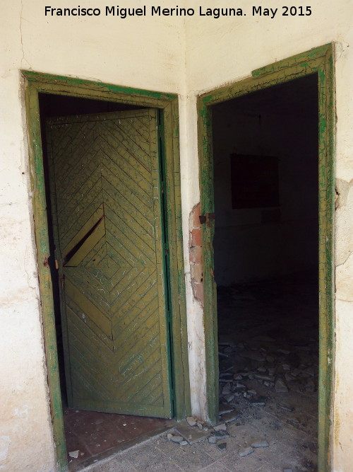 Polvorn de Vadollano - Polvorn de Vadollano. Puertas de la casa de guardia