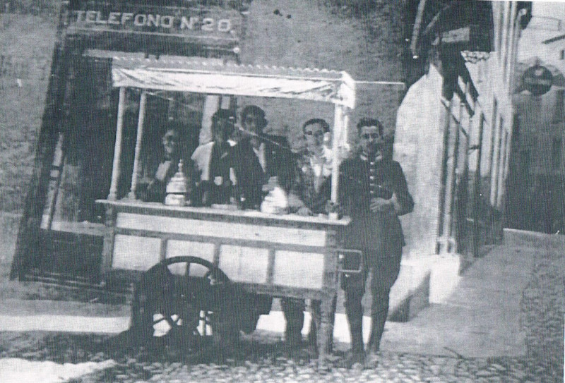 Calle Coln - Calle Coln. 1929 carrito de helados