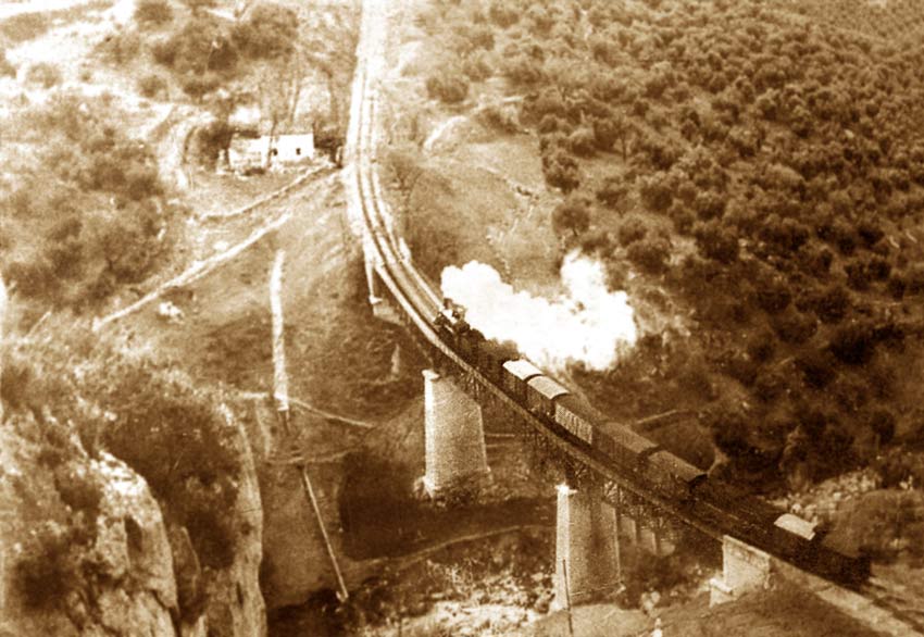 Puente de Hierro de Zuheros - Puente de Hierro de Zuheros. Foto antigua