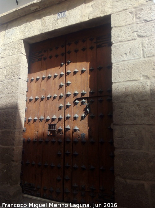 Palacio de Mara Contreras Leiva y Biedma Iranzo - Palacio de Mara Contreras Leiva y Biedma Iranzo. Puerta de clavazn