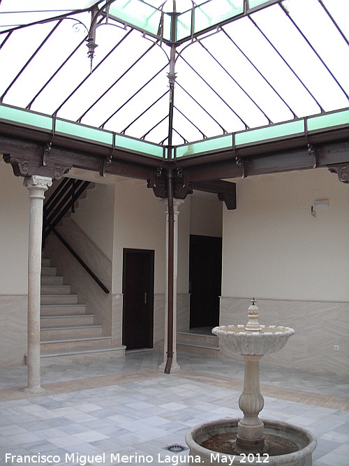 Palacio de los Villegas - Palacio de los Villegas. Patio