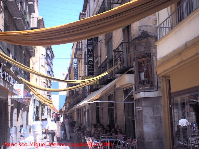 Calle Maestra - Calle Maestra. Adornada para las jornadas medievales