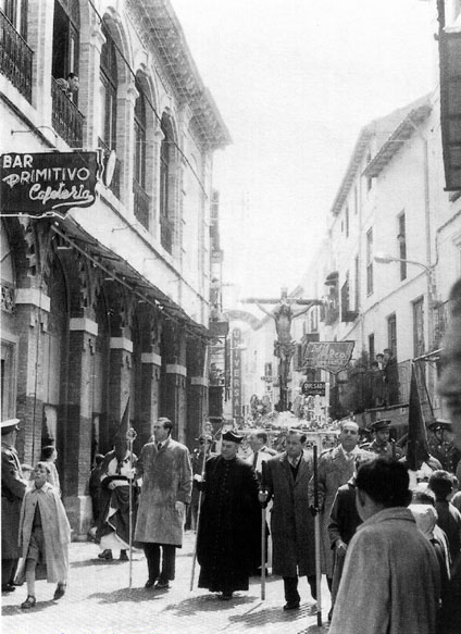 Calle Maestra - Calle Maestra. Stmo. Cristo de la Expiracin 1956