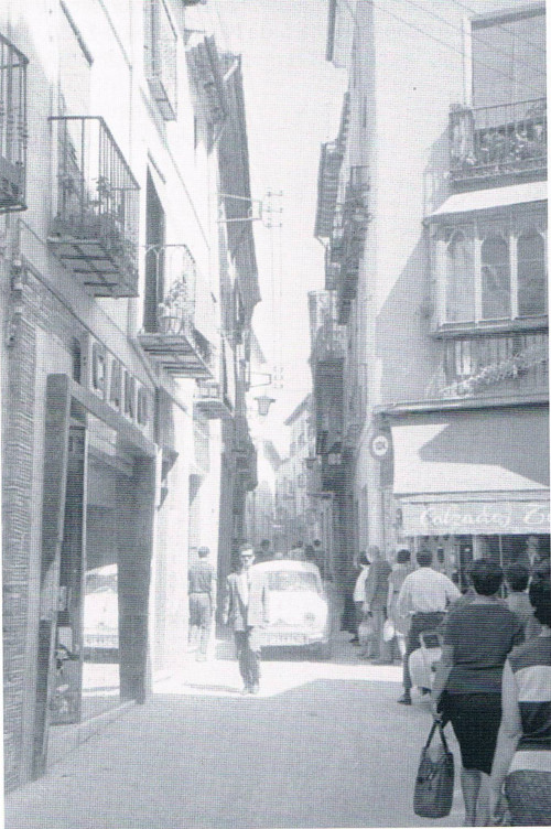 Calle Martnez Molina - Calle Martnez Molina. Foto antigua. Chafn con Calle Virgilio Anguita con su antigua alineacin