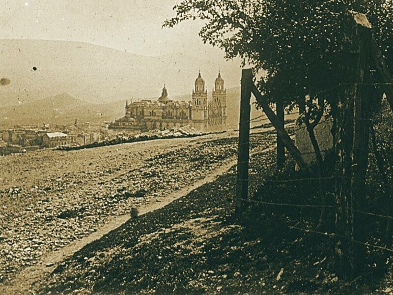 Catedral de Jaén - Catedral de Jaén. Foto antigua. Desde la Carretera de Circunvalación