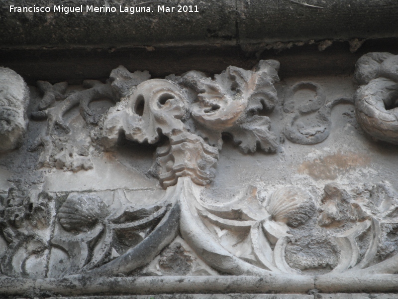 Catedral de Jan. Fachada gtica - Catedral de Jan. Fachada gtica. Hojas de acanto