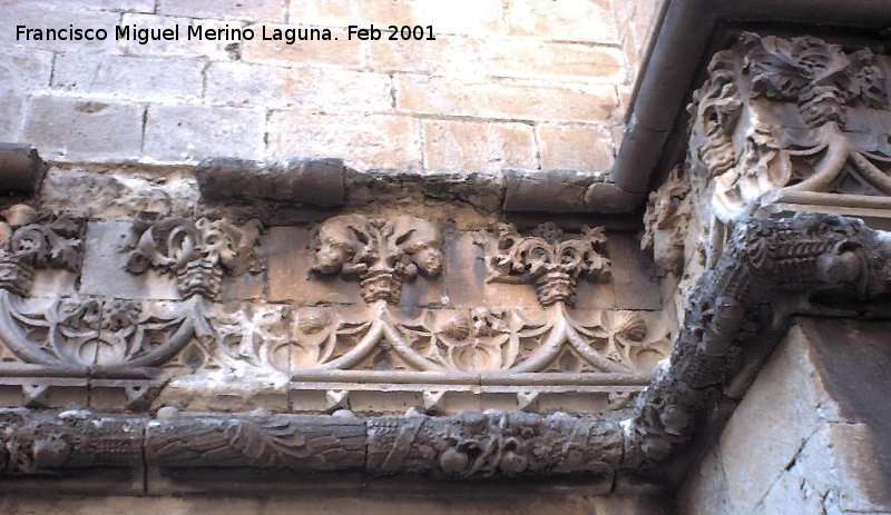 Catedral de Jan. Fachada gtica - Catedral de Jan. Fachada gtica. Cuarto contrafuerte desde la derecha