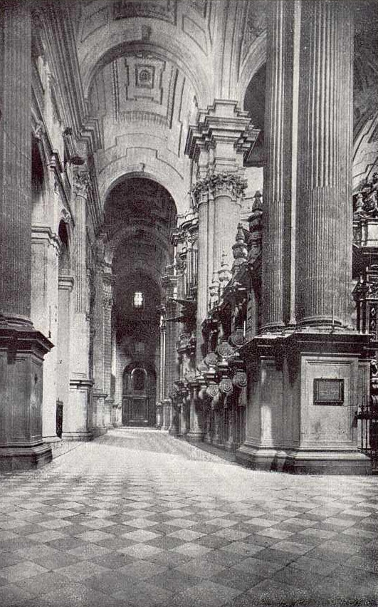 Catedral de Jan. Interior - Catedral de Jan. Interior. Foto antigua