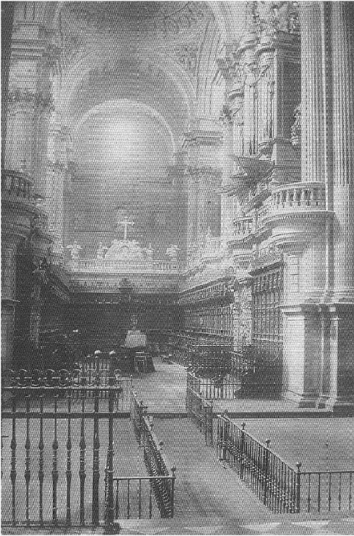 Catedral de Jan. Interior - Catedral de Jan. Interior. Foto antigua. Va Sacra