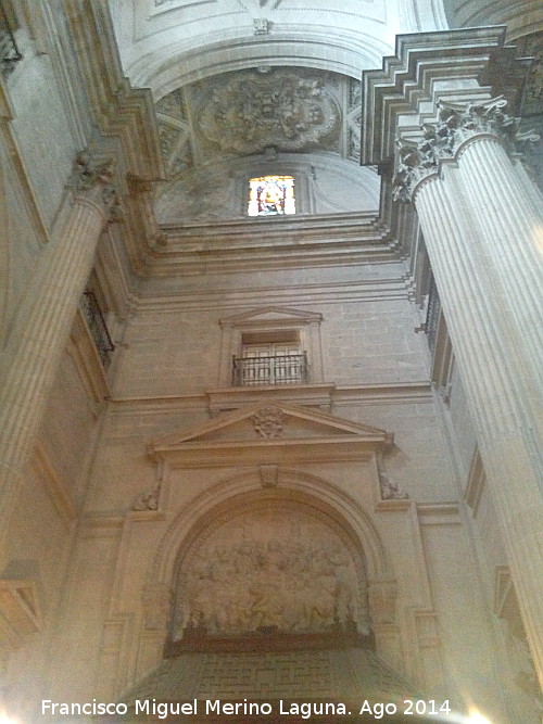 Catedral de Jan. Fachada Interior - Catedral de Jan. Fachada Interior. Puerta del Clero