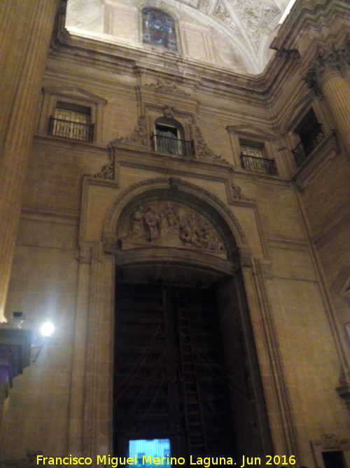 Catedral de Jan. Fachada Interior - Catedral de Jan. Fachada Interior. Puerta del Perdn