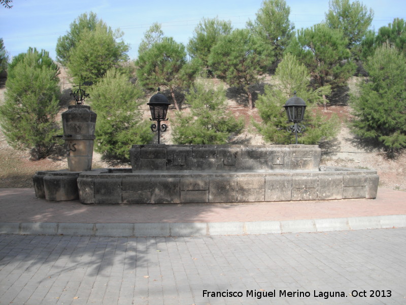 Pilar de la Estacin Linares-Baeza - Pilar de la Estacin Linares-Baeza. 