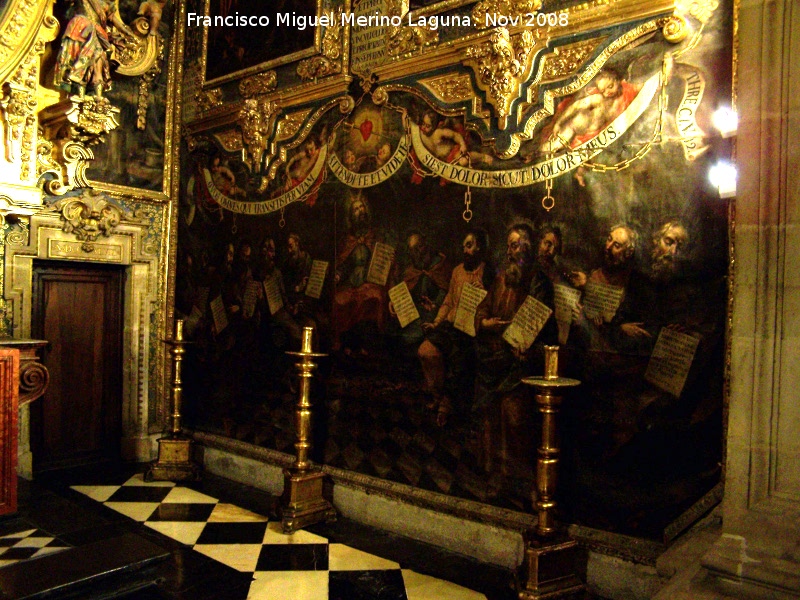 Catedral de Jan. Capilla de la Virgen de los Dolores y Santo Sepulcro - Catedral de Jan. Capilla de la Virgen de los Dolores y Santo Sepulcro. Moiss rodeado de seis profetas a cada lado, entre ellos Zacaras, Sofonas, Nahm, Jons, Ams, Miqueas, Habacuc, Ageo y Malaquas, con sus correspondientes cartelas.