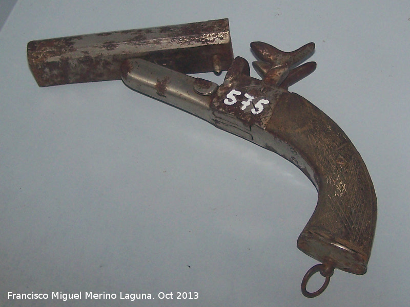 Pistola - Pistola. Museo San Antonio de Padua - Martos