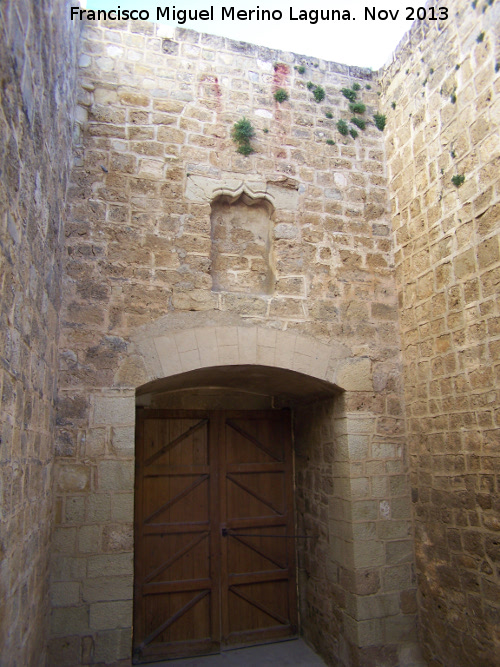 Castillo de La Guardia. Puerta de Acceso - Castillo de La Guardia. Puerta de Acceso. Puerta a intramuros