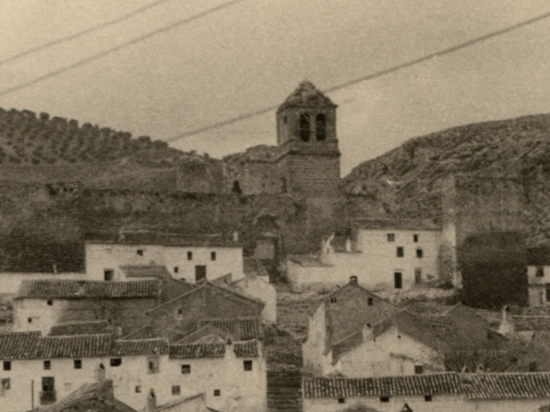 Castillo de La Guardia. Iglesia de Santa Mara - Castillo de La Guardia. Iglesia de Santa Mara. Foto antigua