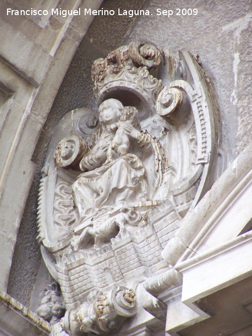 Catedral de Jan. Fachada Norte - Catedral de Jan. Fachada Norte. Escudo de la Catedral