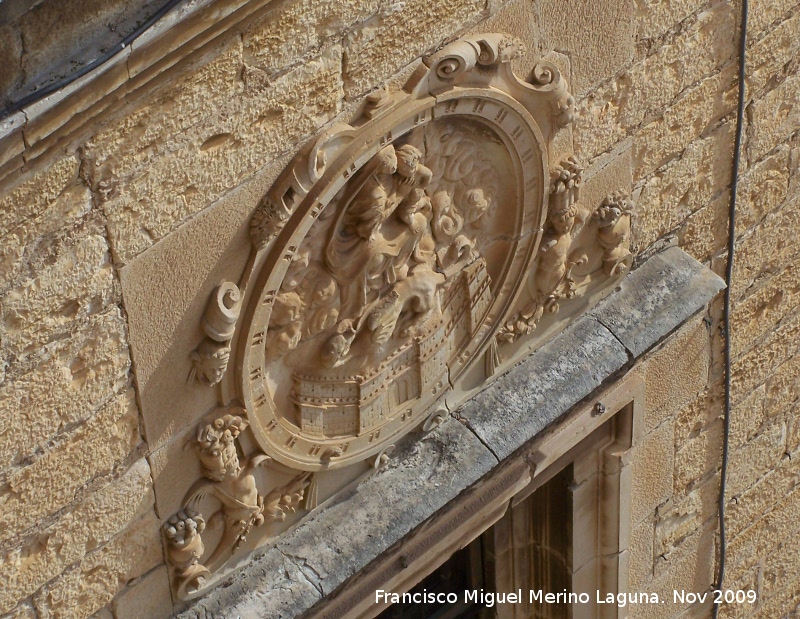 Catedral de Jan. Fachada Sur - Catedral de Jan. Fachada Sur. Escudo de la Catedral