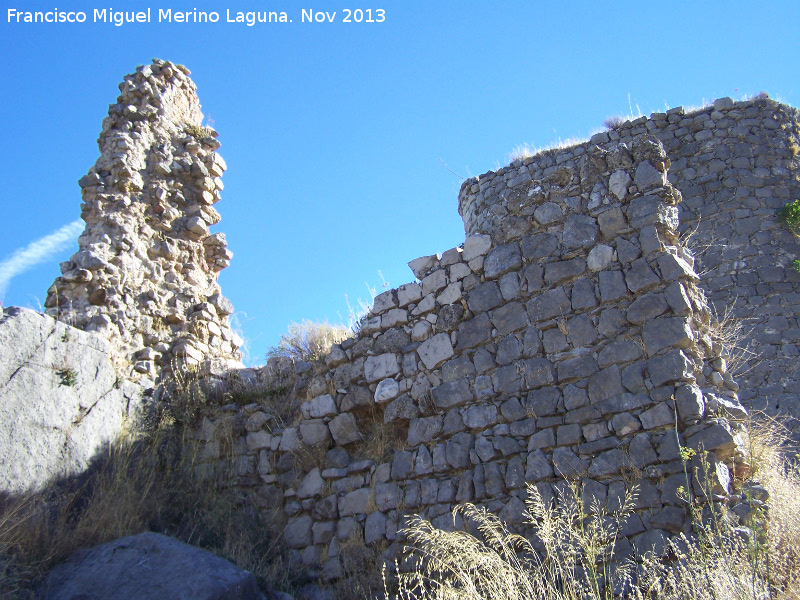 Castillo Vboras. Alczar - Castillo Vboras. Alczar. Muro izquierdo de la Puerta Oeste del alczar