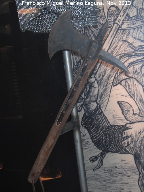 Hacha de guerra - Hacha de guerra. Museo de la Batalla de las Navas de Tolosa
