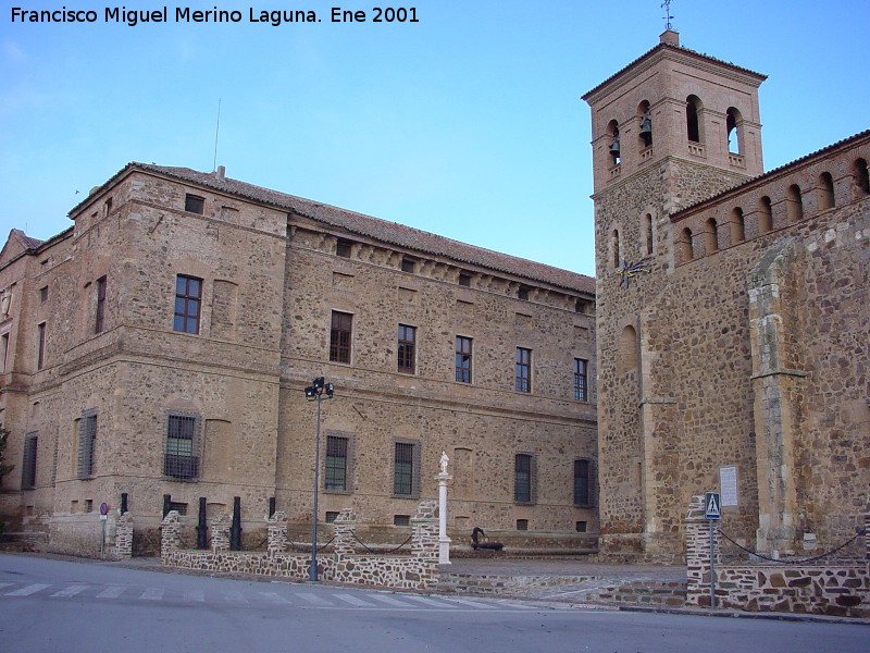 Palacio del Marqus de Santa Cruz - Palacio del Marqus de Santa Cruz. Lateral