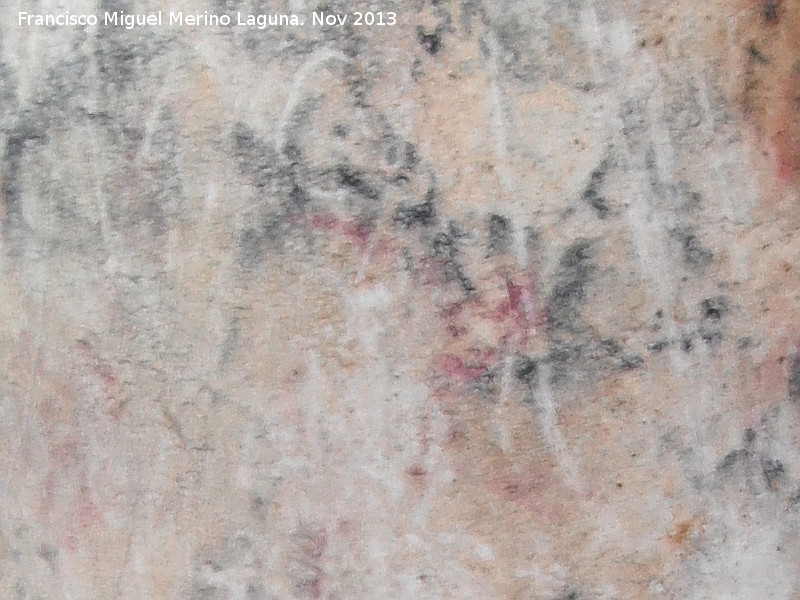 Pinturas rupestres de la Cueva de Golliat - Pinturas rupestres de la Cueva de Golliat. Restos de pinturas rupestres entre pintadas actuales