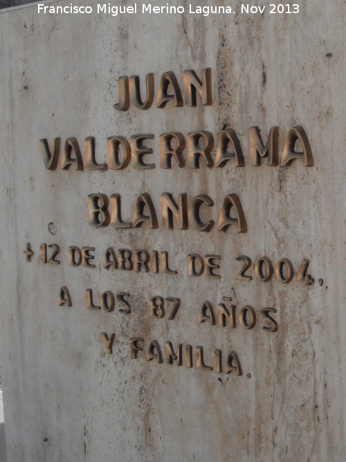 Mausoleo de Juanito Valderrama - Mausoleo de Juanito Valderrama. Tumba